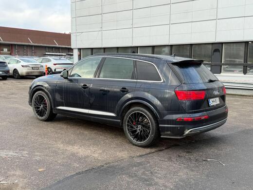 Audi Q7 vaihtoauto