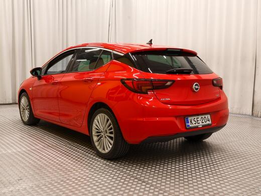 Opel Astra vaihtoauto