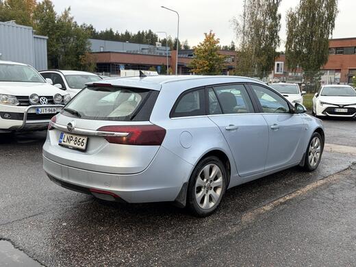 Opel Insignia vaihtoauto