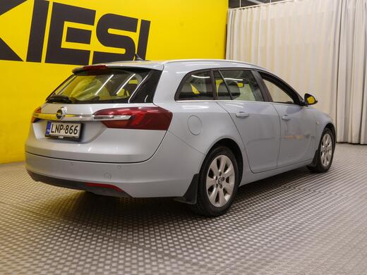 Opel Insignia vaihtoauto