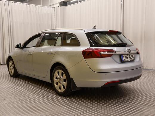 Opel Insignia vaihtoauto