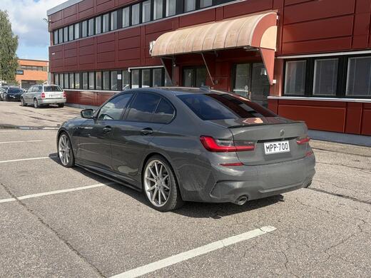 BMW 330 vaihtoauto