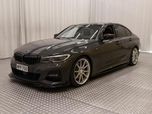 BMW 330 vaihtoauto