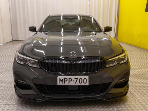 BMW 330 vaihtoauto
