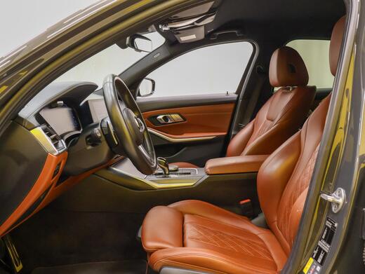 BMW 330 vaihtoauto