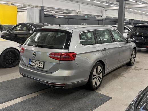 Volkswagen Passat vaihtoauto