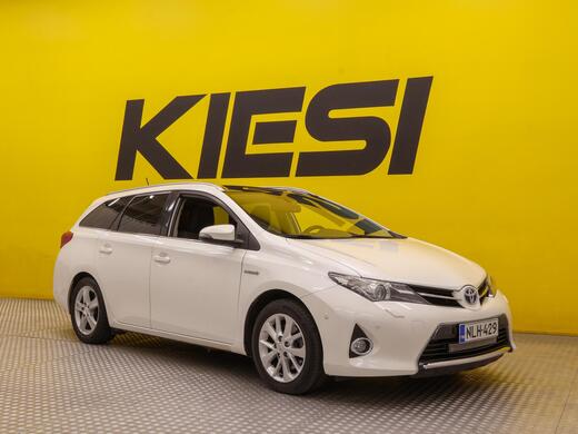 Toyota Auris vaihtoauto