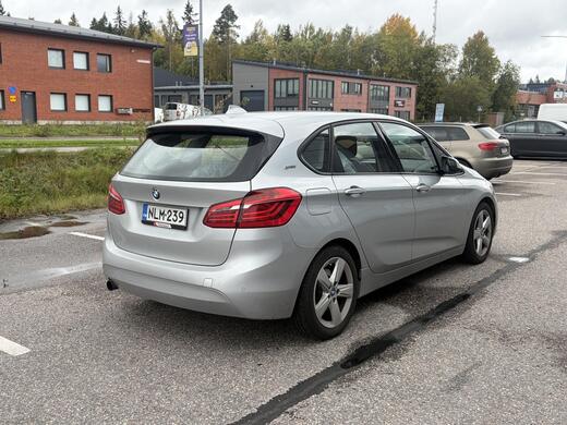 BMW 225 vaihtoauto