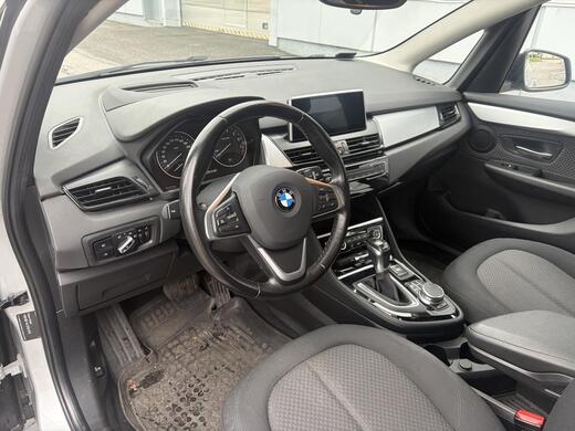 BMW 225 vaihtoauto