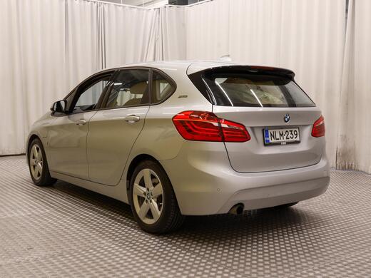 BMW 225 vaihtoauto
