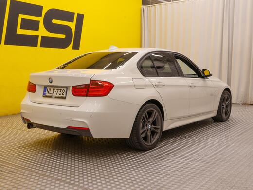 BMW 320 vaihtoauto