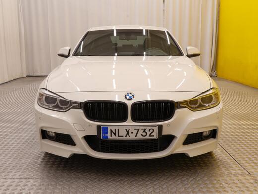 BMW 320 vaihtoauto
