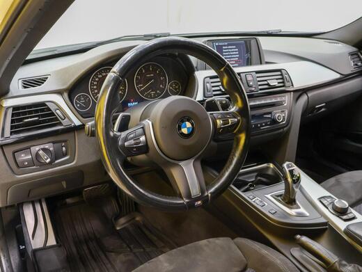 BMW 320 vaihtoauto