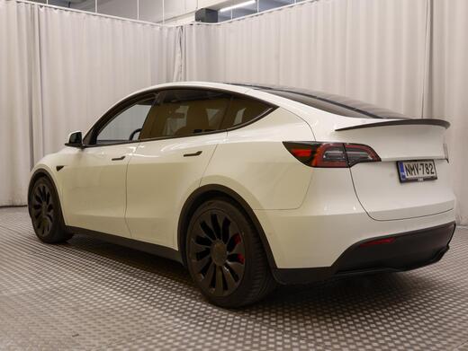 Tesla Model Y vaihtoauto