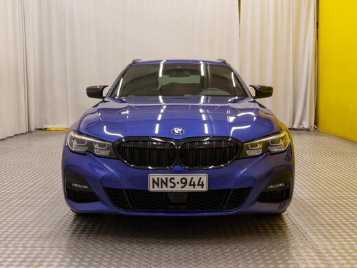 BMW 330 vaihtoauto