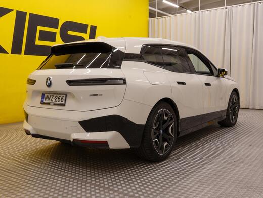 BMW iX vaihtoauto