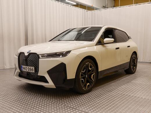 BMW iX vaihtoauto