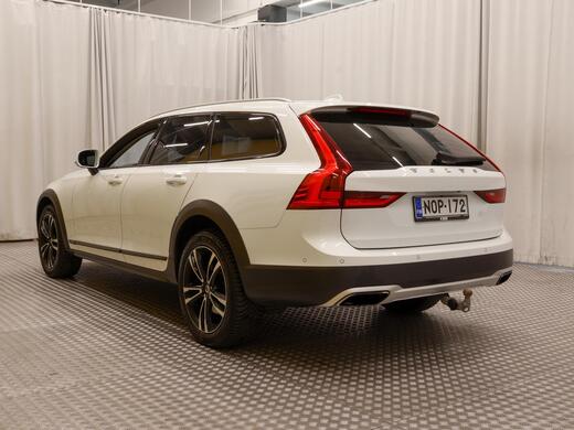 Volvo V90 Cross Country vaihtoauto