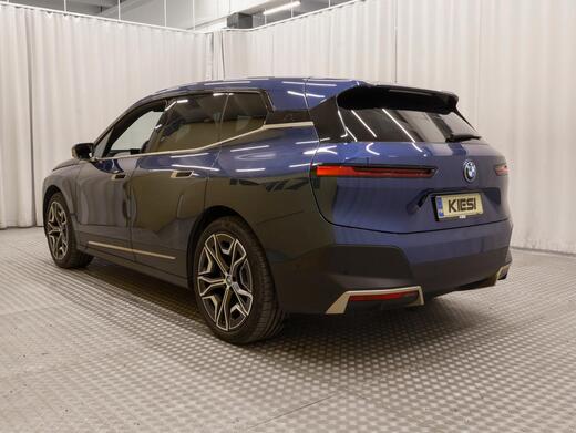 BMW iX vaihtoauto