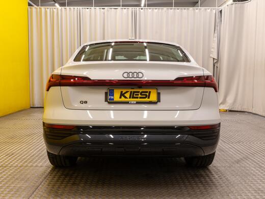 Audi Q8 e-tron vaihtoauto