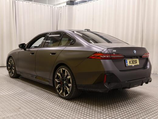 BMW i5 M60 vaihtoauto