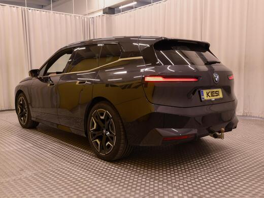 BMW iX vaihtoauto