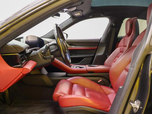 Porsche Taycan vaihtoauto
