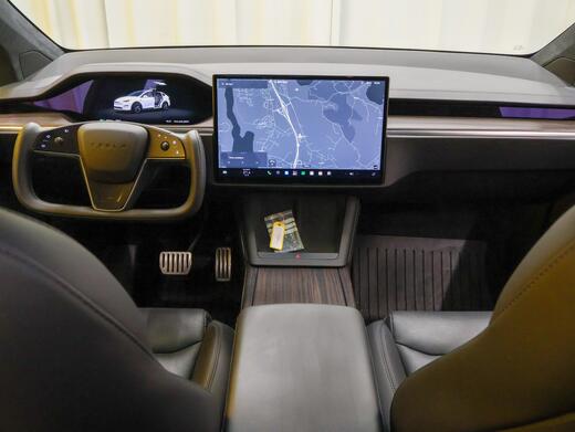 Tesla Model X vaihtoauto