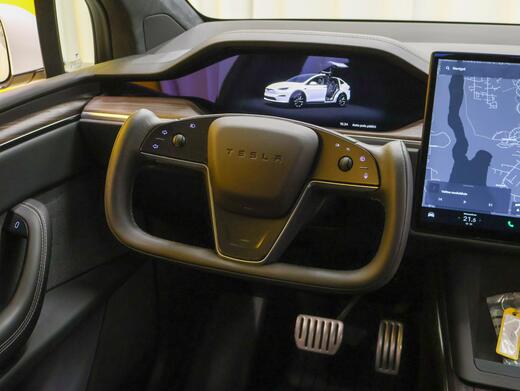 Tesla Model X vaihtoauto