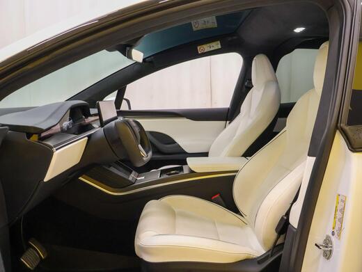 Tesla Model X vaihtoauto