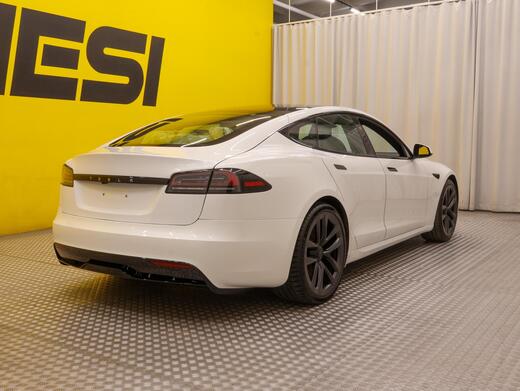 Tesla Model S vaihtoauto