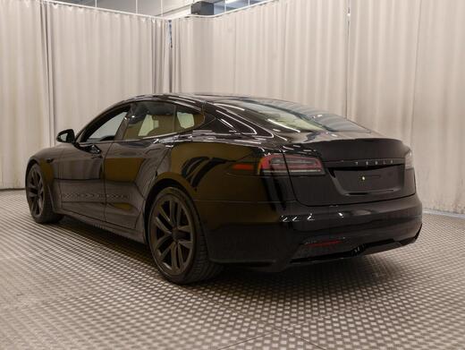 Tesla Model S vaihtoauto