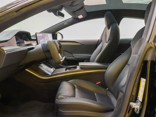 Tesla Model S vaihtoauto