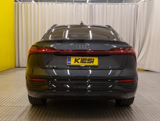 Audi Q8 e-tron vaihtoauto