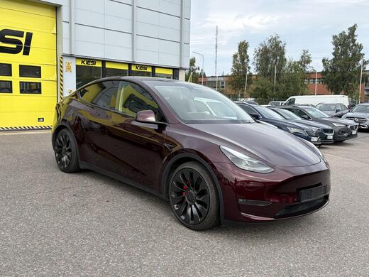 Tesla Model Y vaihtoauto