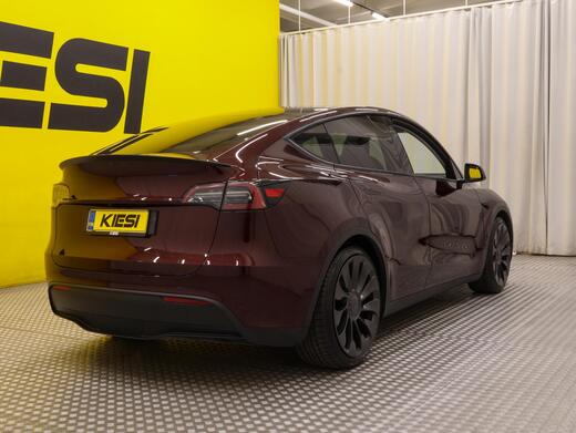 Tesla Model Y vaihtoauto