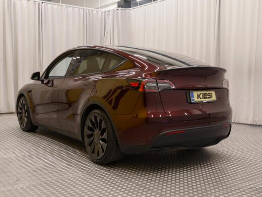 Tesla Model Y vaihtoauto