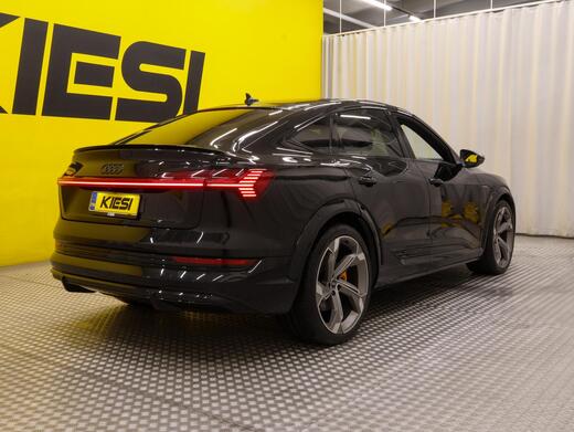 Audi e-tron vaihtoauto