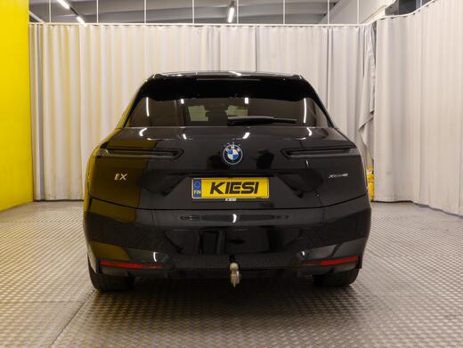 BMW iX vaihtoauto