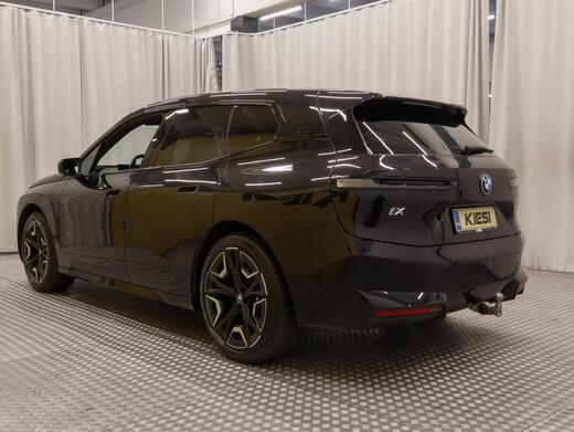 BMW iX vaihtoauto