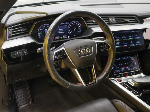 Audi e-tron vaihtoauto