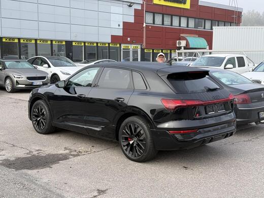 Audi Q8 e-tron vaihtoauto