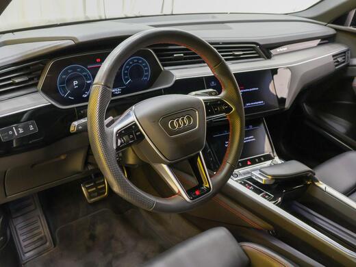 Audi Q8 e-tron vaihtoauto