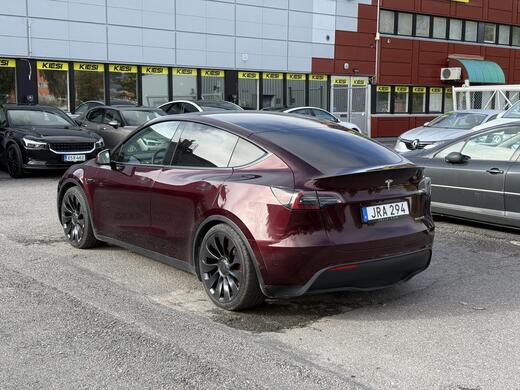 Tesla Model Y vaihtoauto