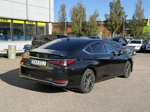 Lexus ES vaihtoauto