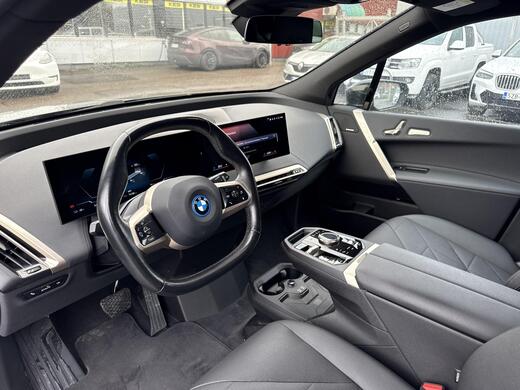 BMW iX vaihtoauto
