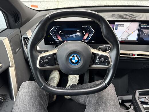 BMW iX vaihtoauto
