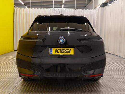 BMW iX vaihtoauto