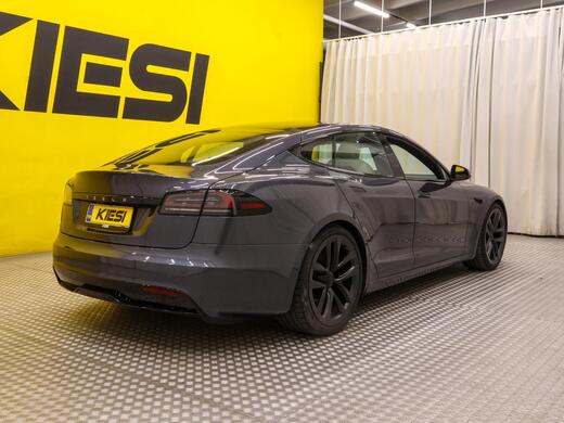 Tesla Model S vaihtoauto
