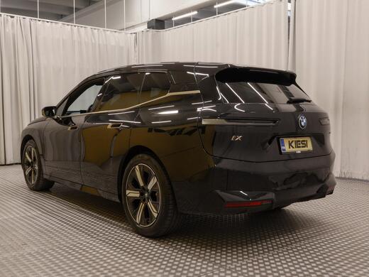 BMW iX vaihtoauto